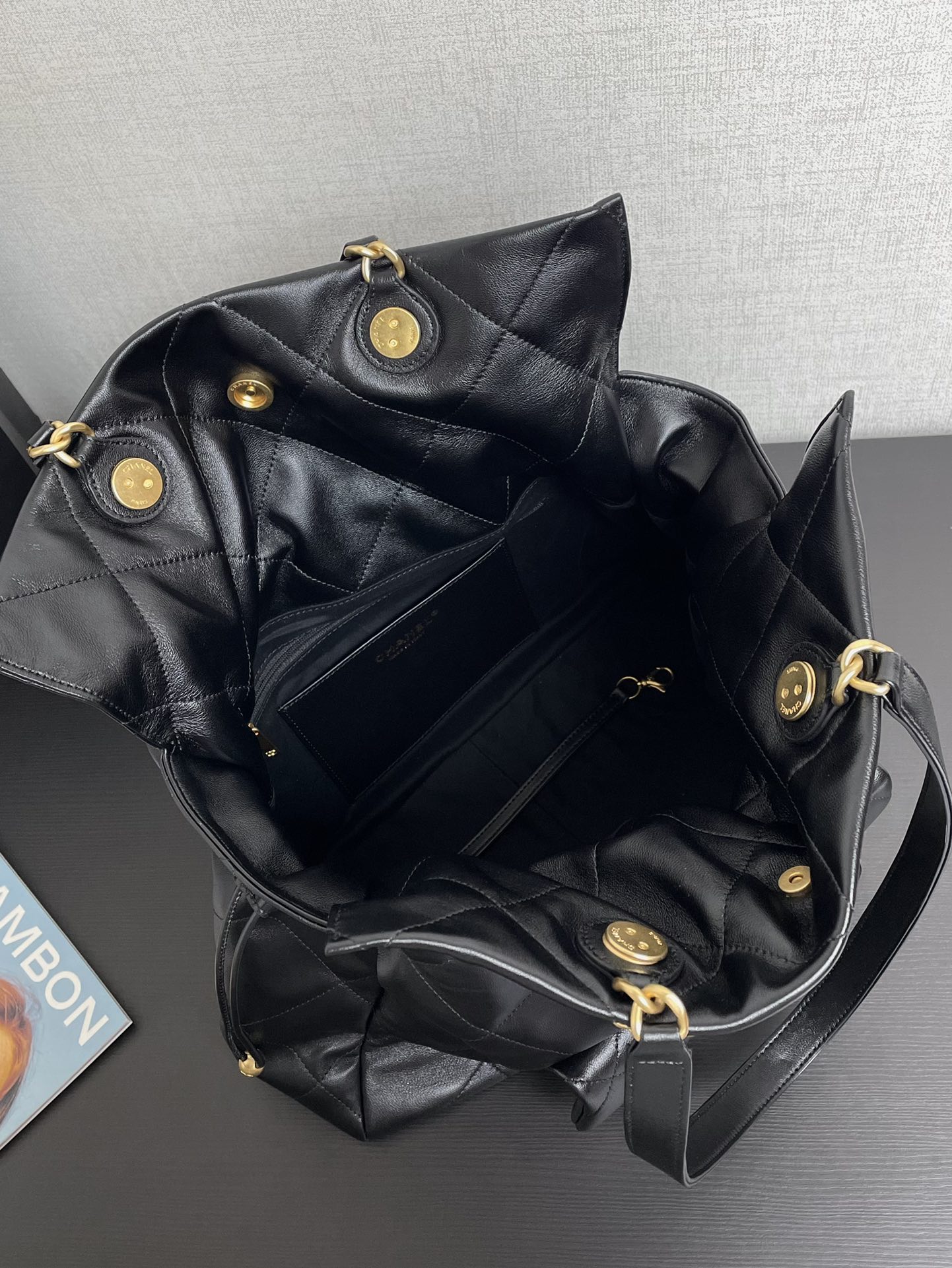 chanel Stock 25C Tote