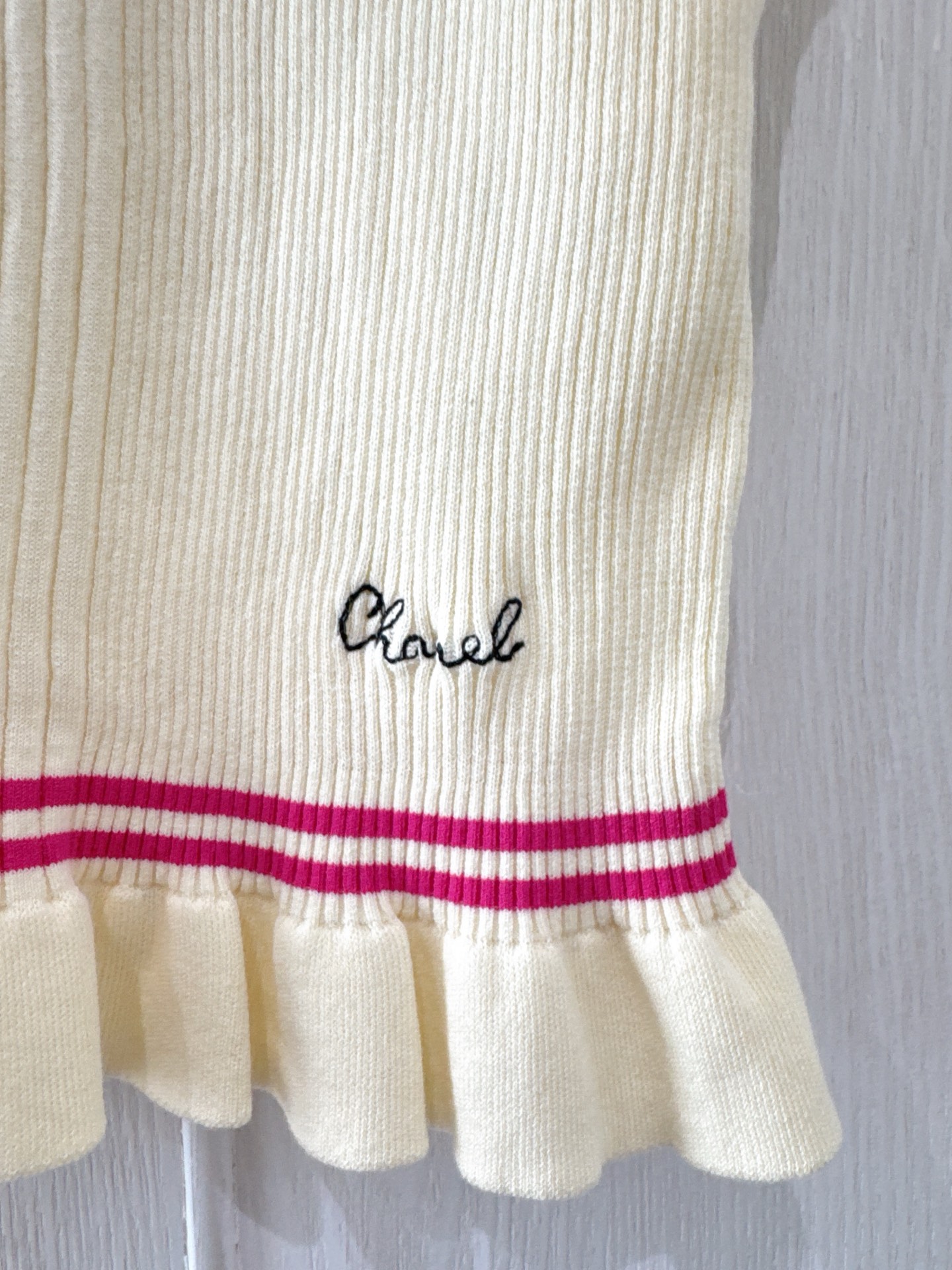 𝗖𝗵𝗮𝗻𝗲𝗹 Knitted Vest