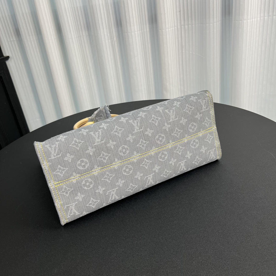 Louis Vuitton M13189 OnTheGo MM