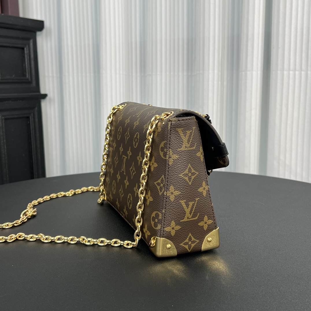 LV-M14526 Trunkie