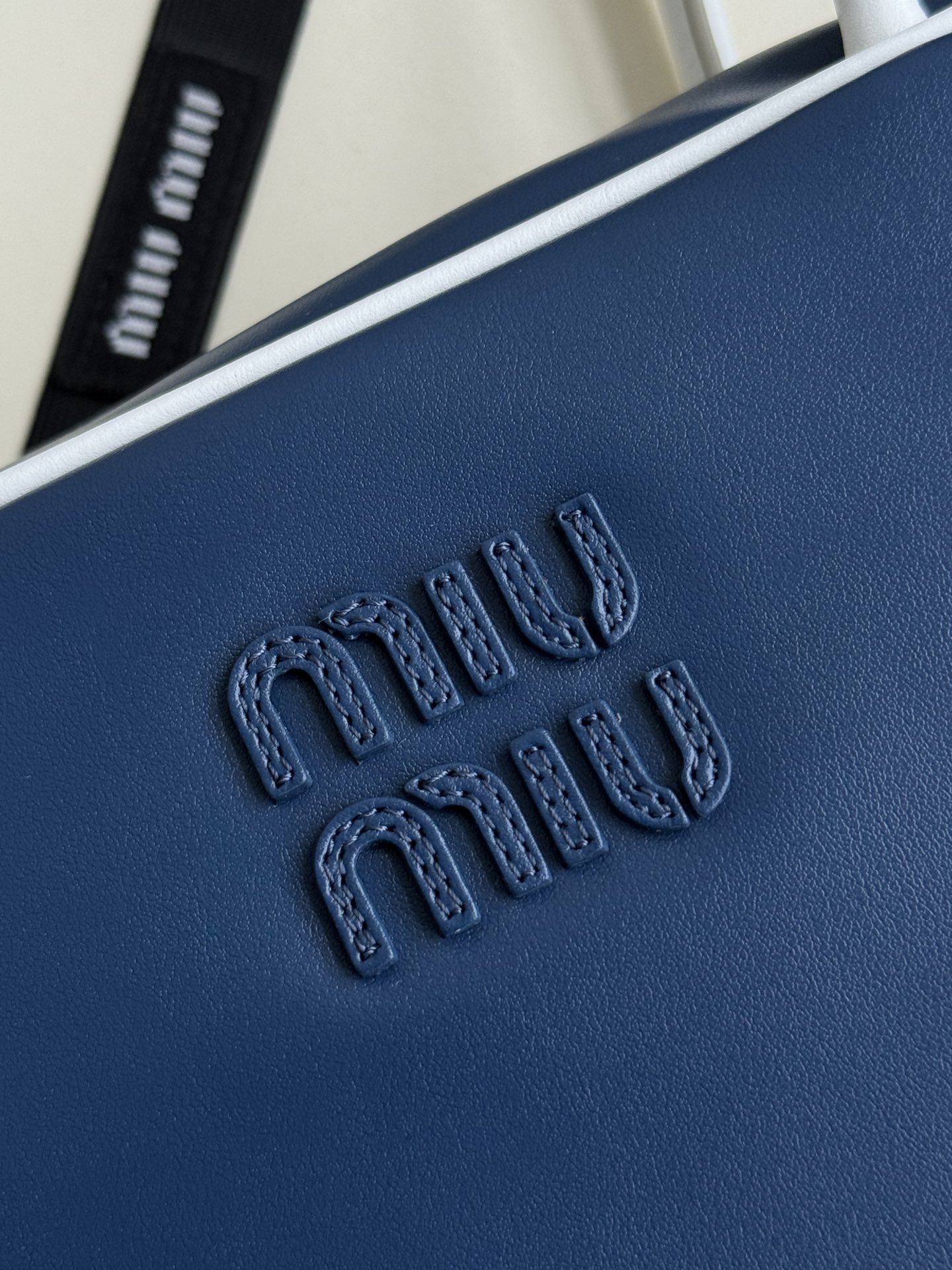 MIUMIU Beau leather bag