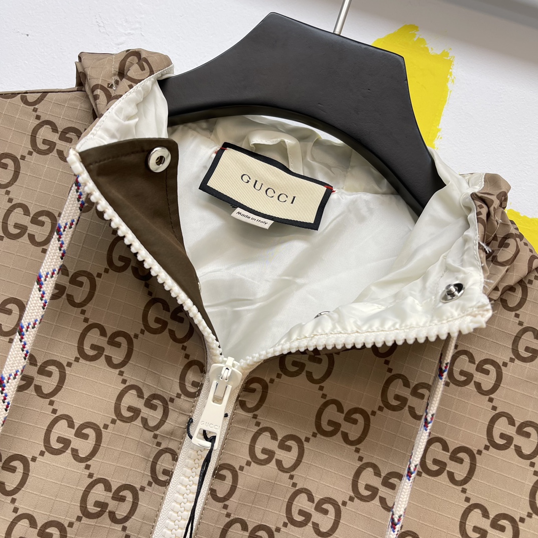 GU jacquard zipper sleeve detachable jacket