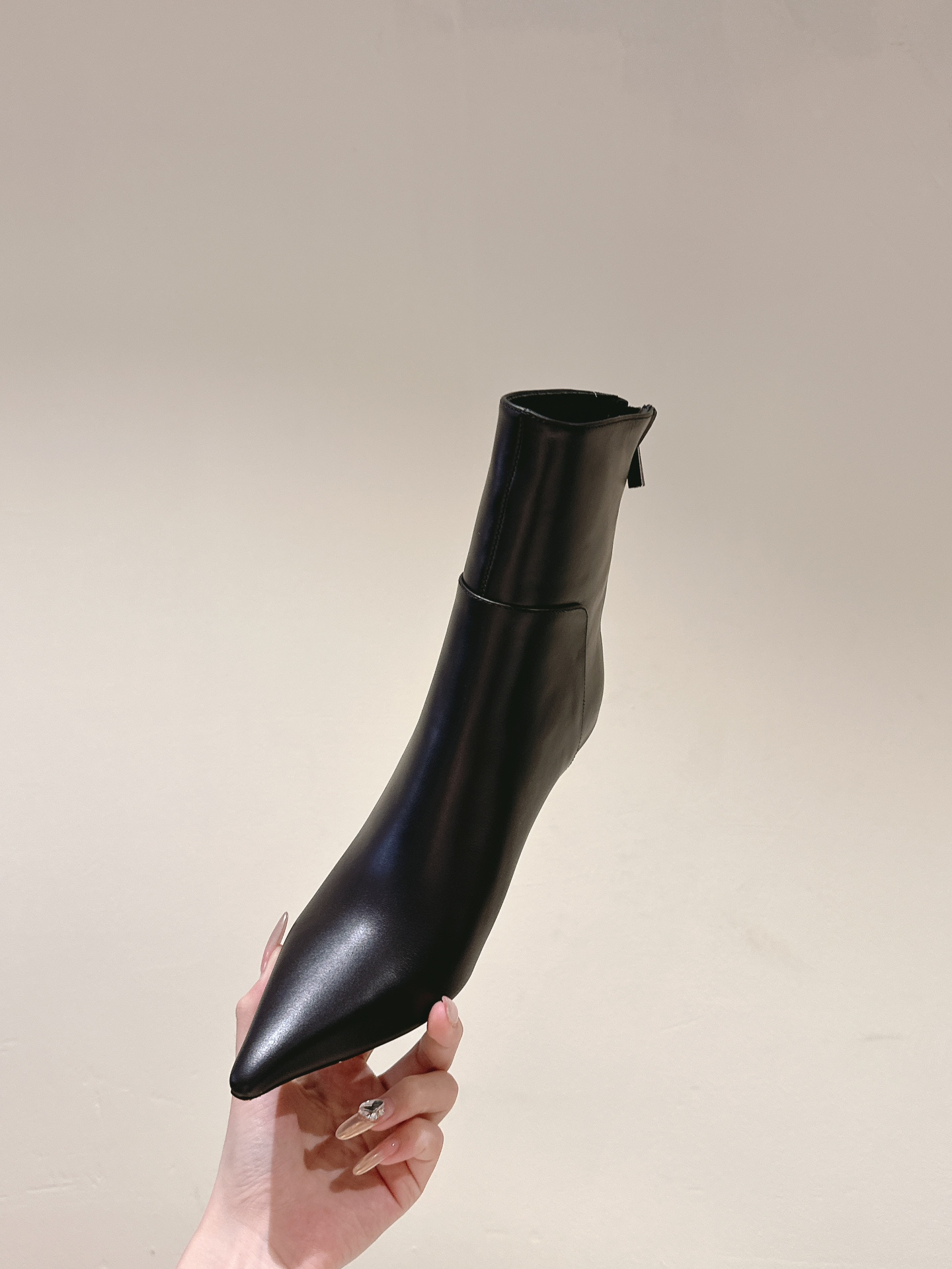 Jimmy Choo | ²⁰²4 𝐬𝐬 -single shoes boots