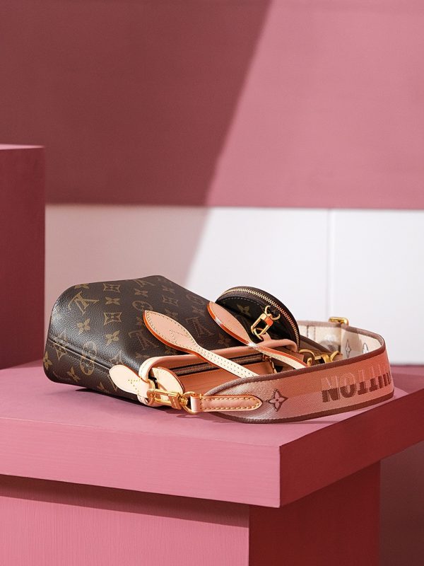 Louis Vuitton M46705 Neverfull BB