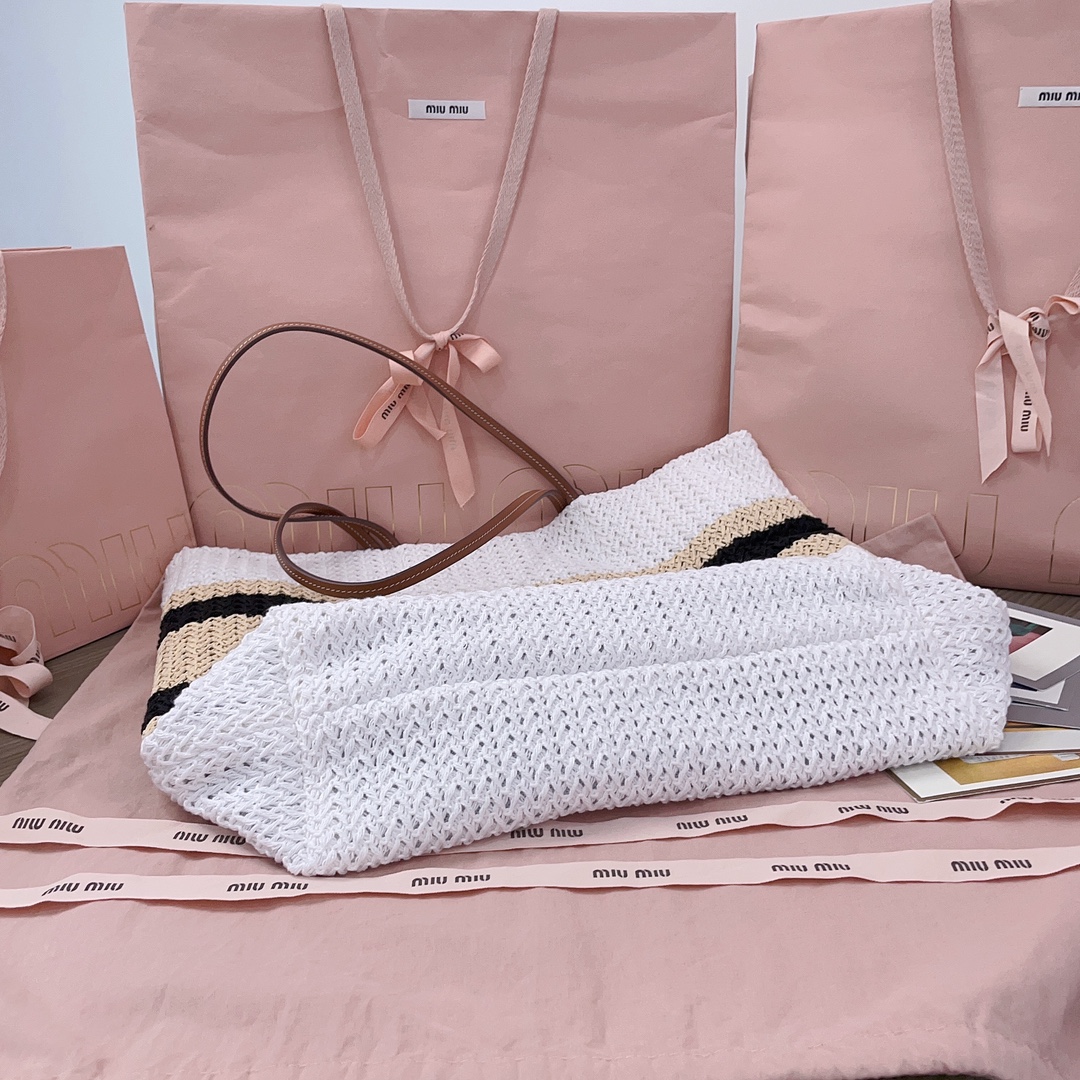MiuMiu-Raffia-effect woven tote bag