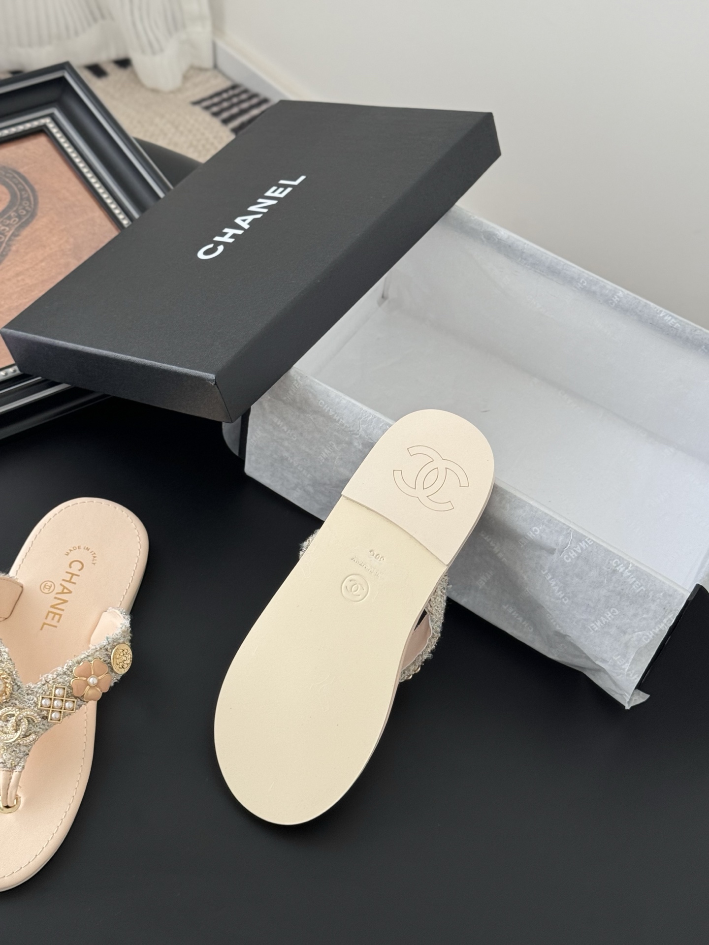 Chanel 25P new flip-flops