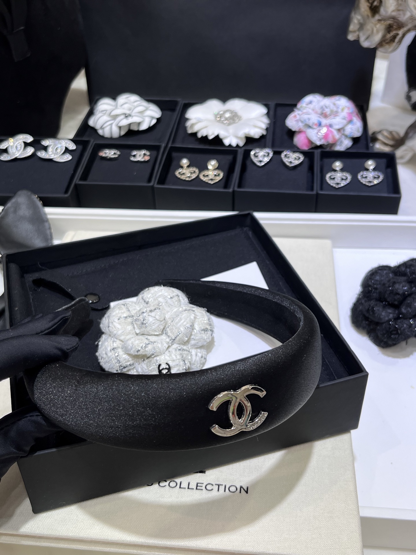 New Gold Double C Black Velvet Wide Headband