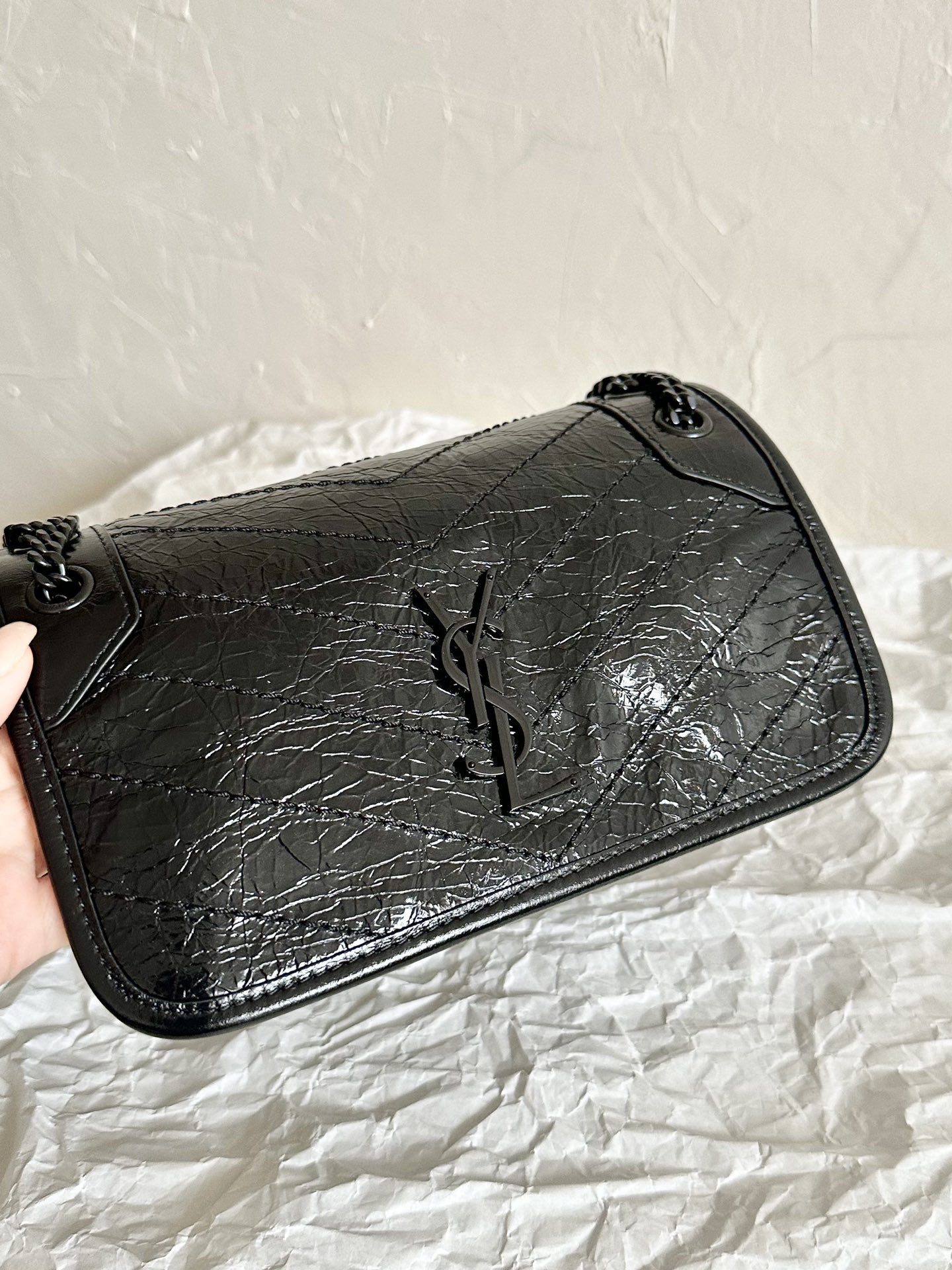 YSL Niki Oil Wax Leather in Black: Small Black Chain