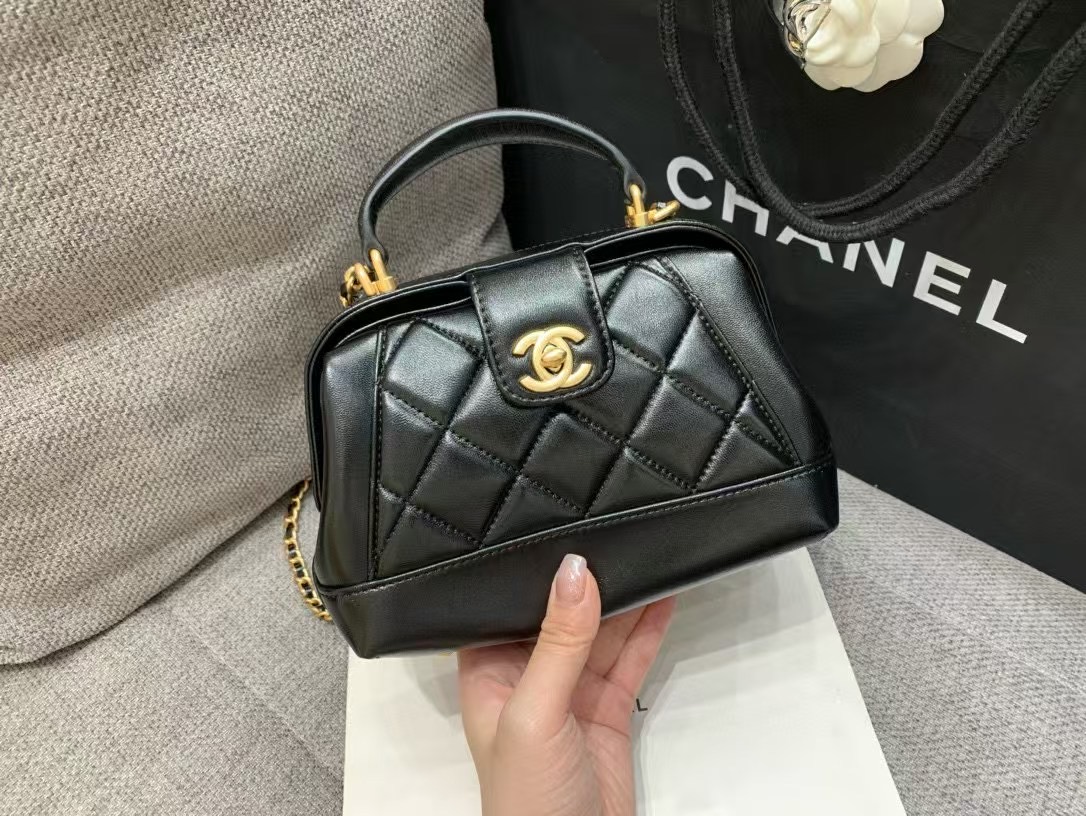 CHANEL Shiny Lambskin Cocodoc Top Handle Bag