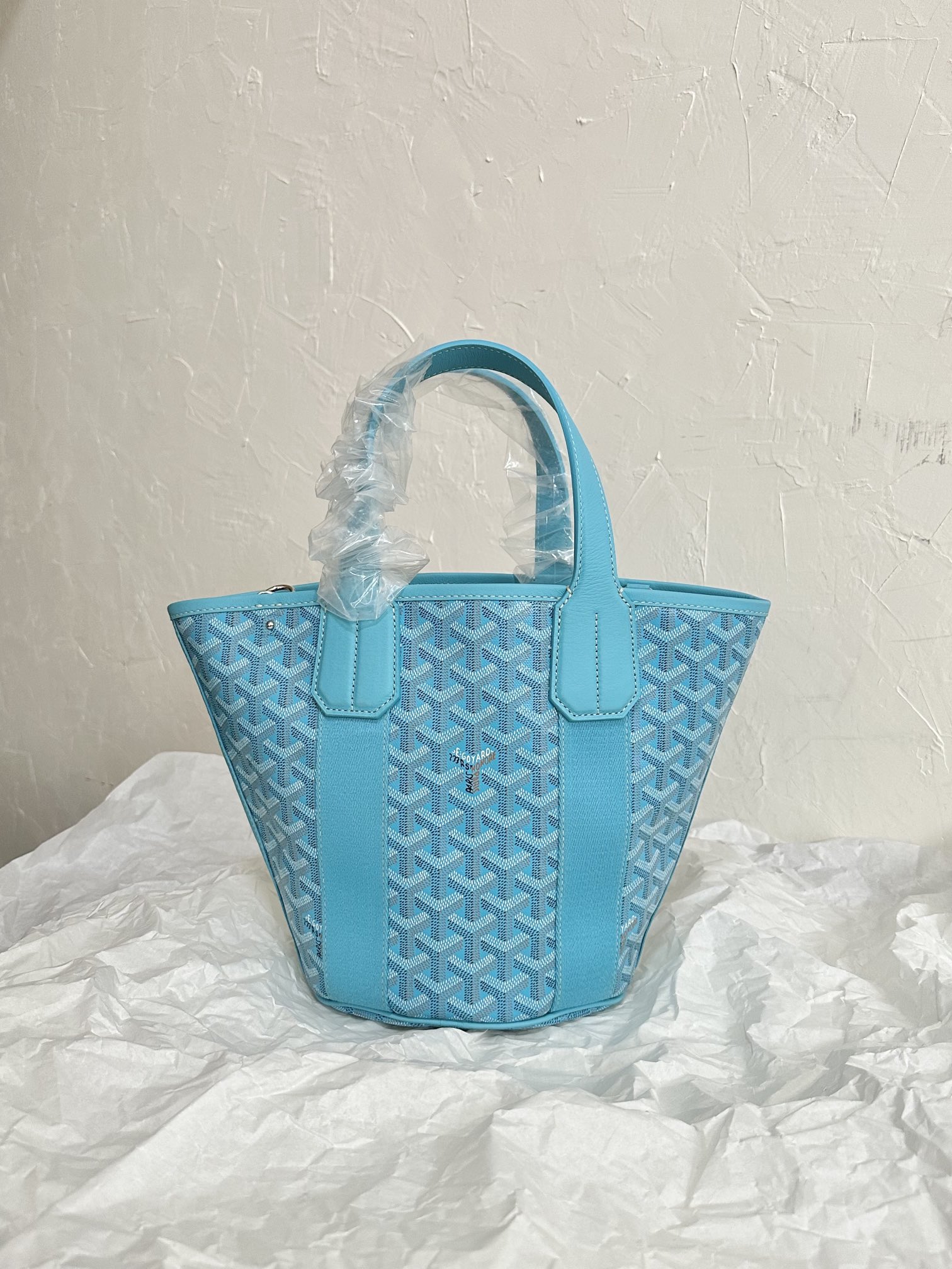 Goyard Beach Basket Tote in Turquoise Green