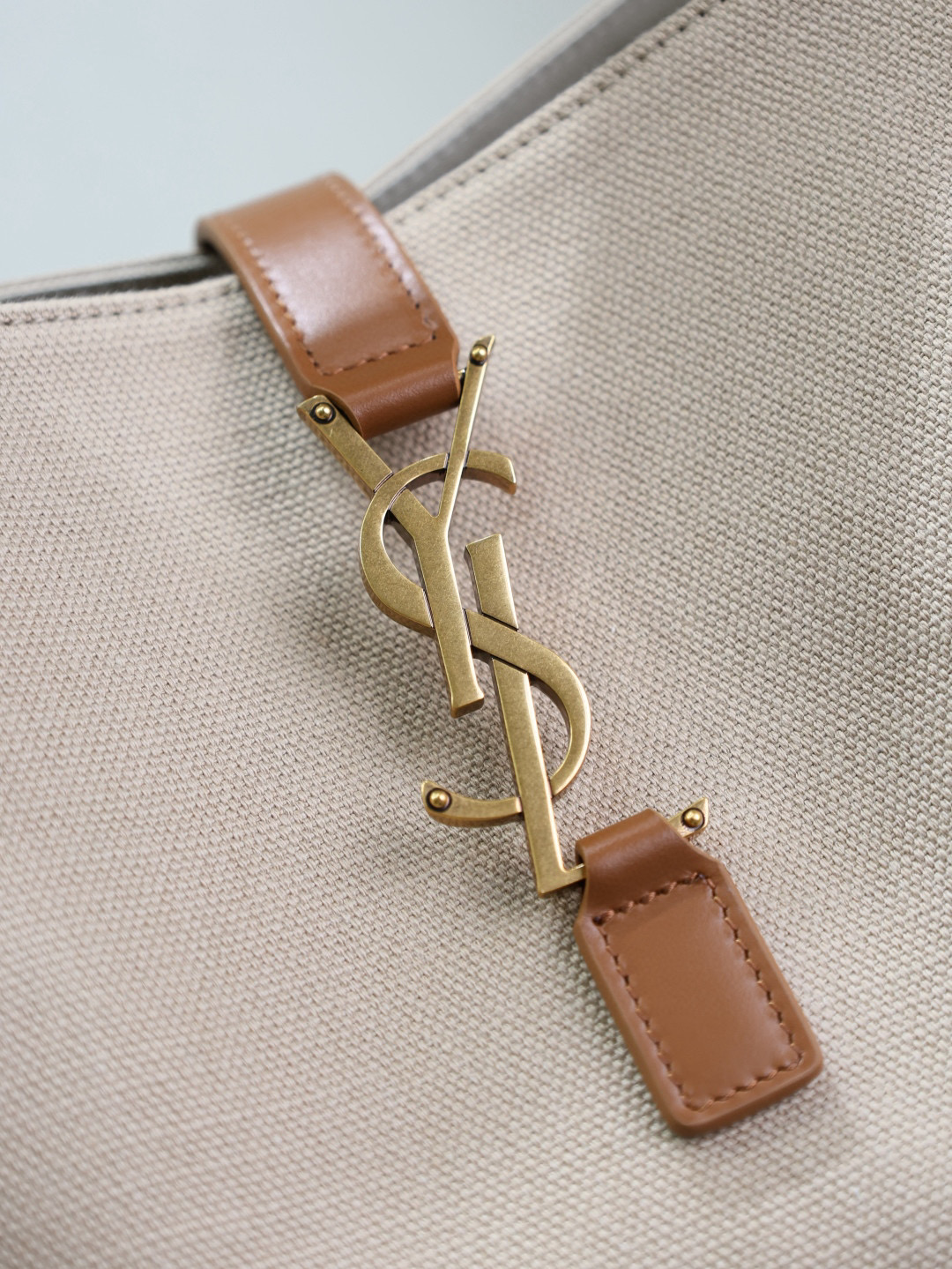 YSL LE 5 À 7 hobo in canvas and leather