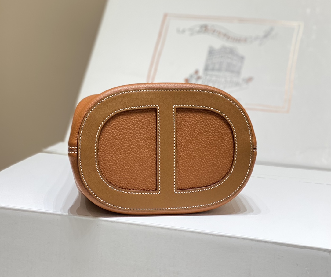 Hermès Picotin Lock 18 Bag
