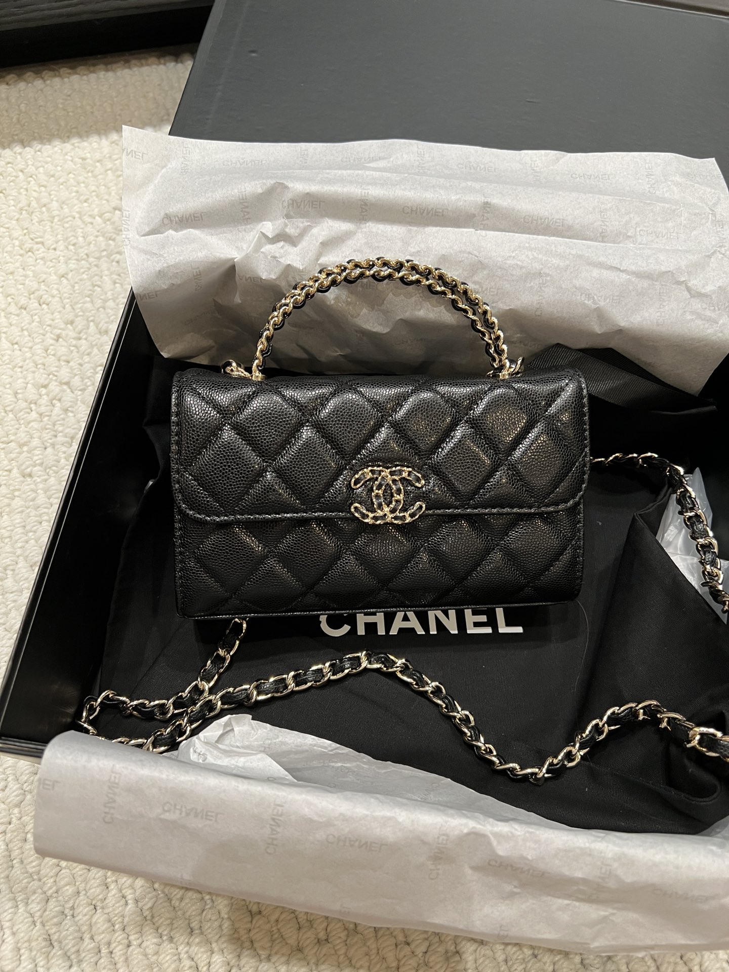 Chanel-kelly hardware cowhide
