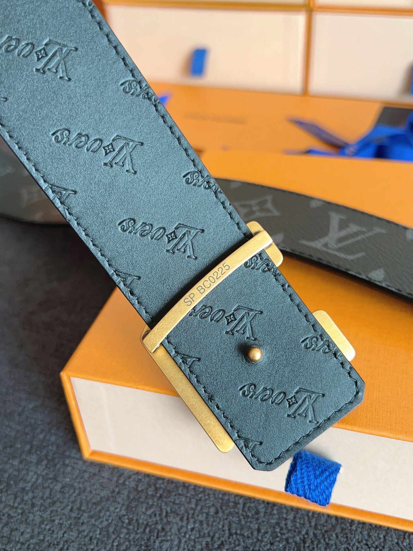 M4110T LV Flower 40mm Reversible Belt