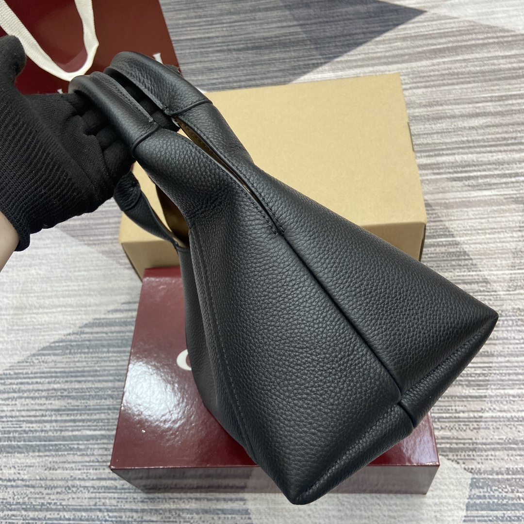 Gucci Softbit medium top handle bag