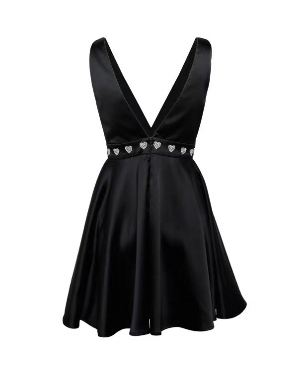 Chiara Ferragni-Inspired V-Neck Rhinestone Black Dress