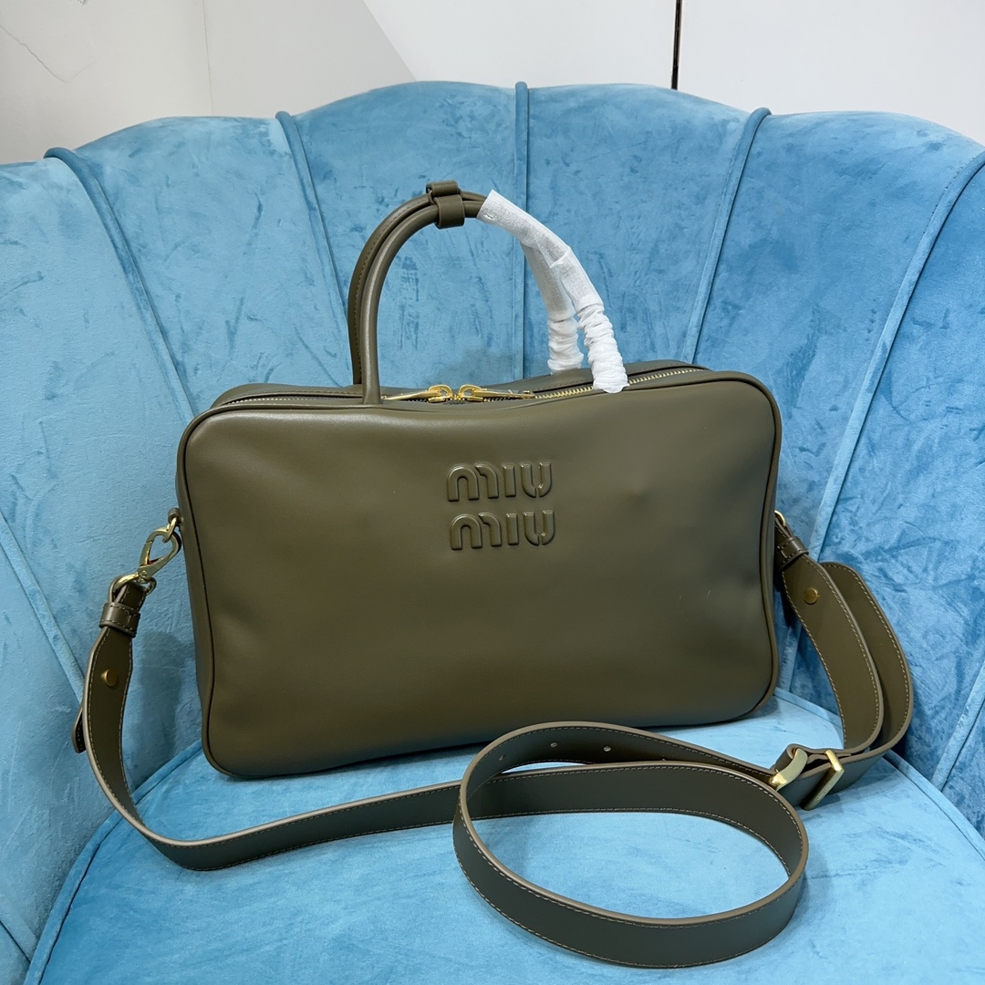 Miu Miu-Leather Beau bag-Olive green