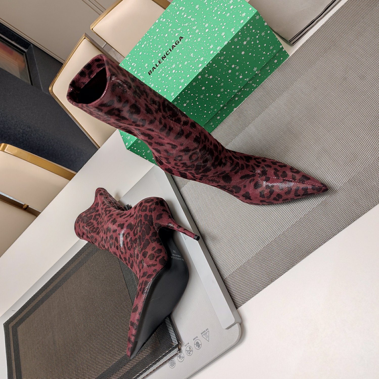 Balenciaga pointed high-heeled elastic boots