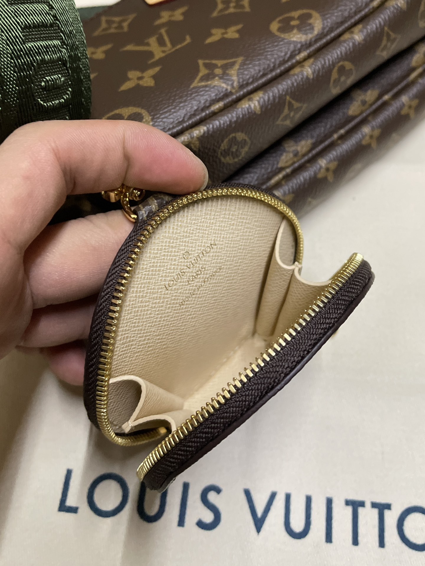 Louis Vuitton M44813 Multi-Pochette Accessoires