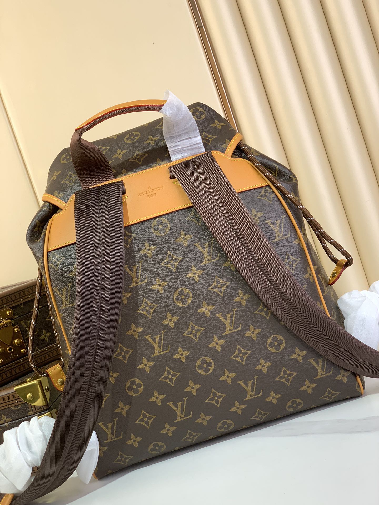 LV-M14015 Montsouris Cargo Backpack