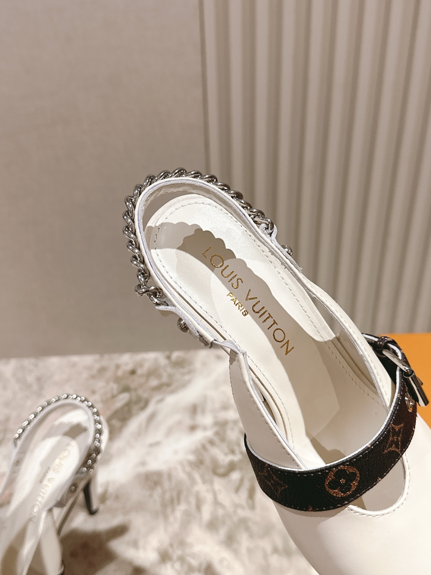 LV New Arrival – Spring/Summer Mary Jane Shoes