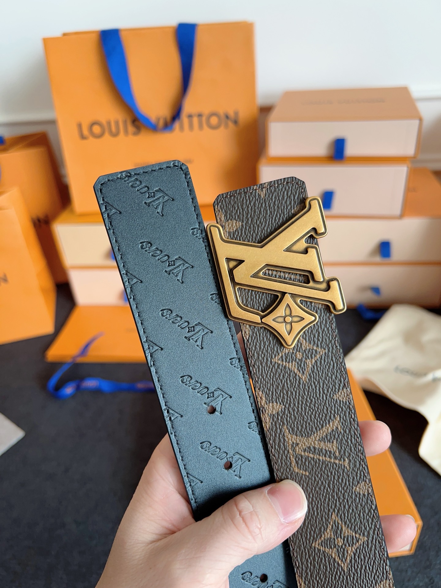 M4061T LV Flower 40mm Reversible Belt