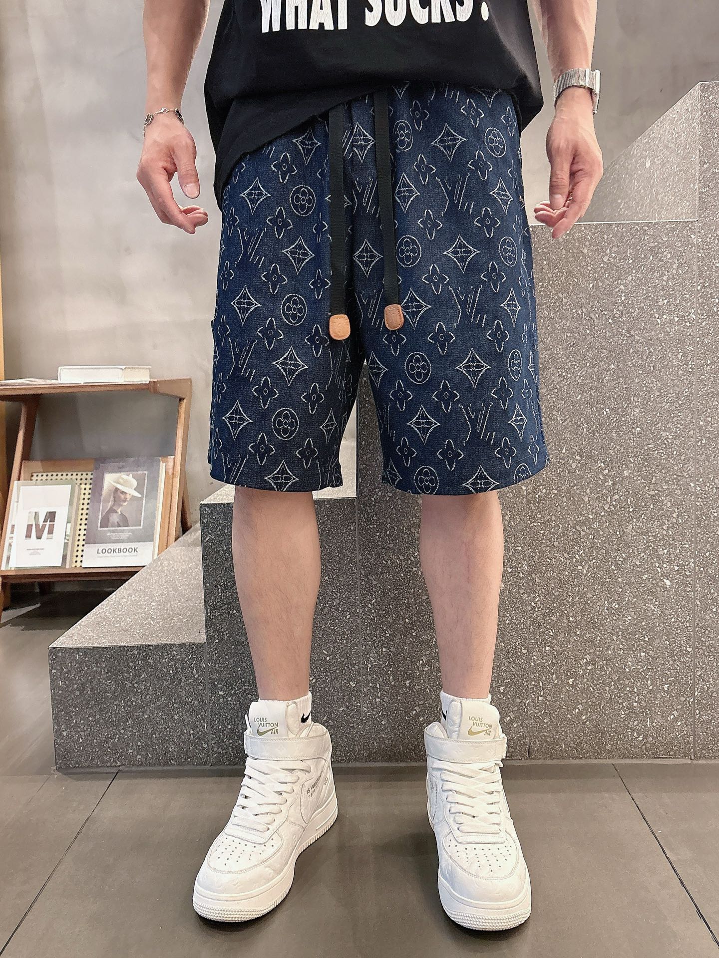 Louis Vuitton Men’s Casual Shorts