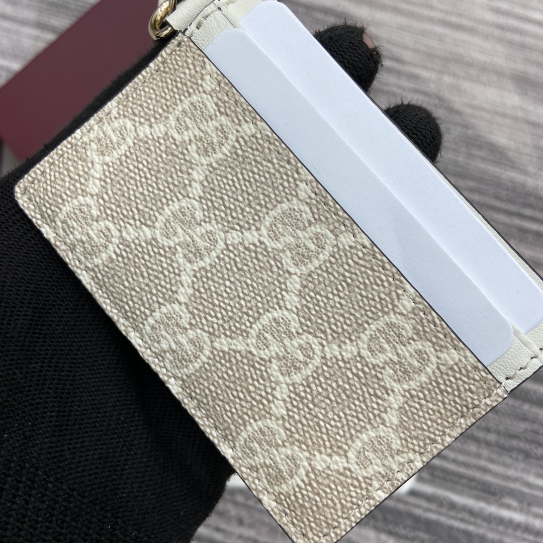 GG Emblem card case with strap-819121