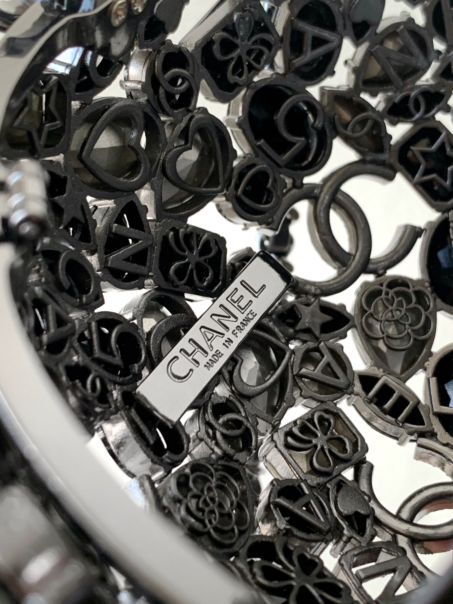 chanel diamond ball Bag