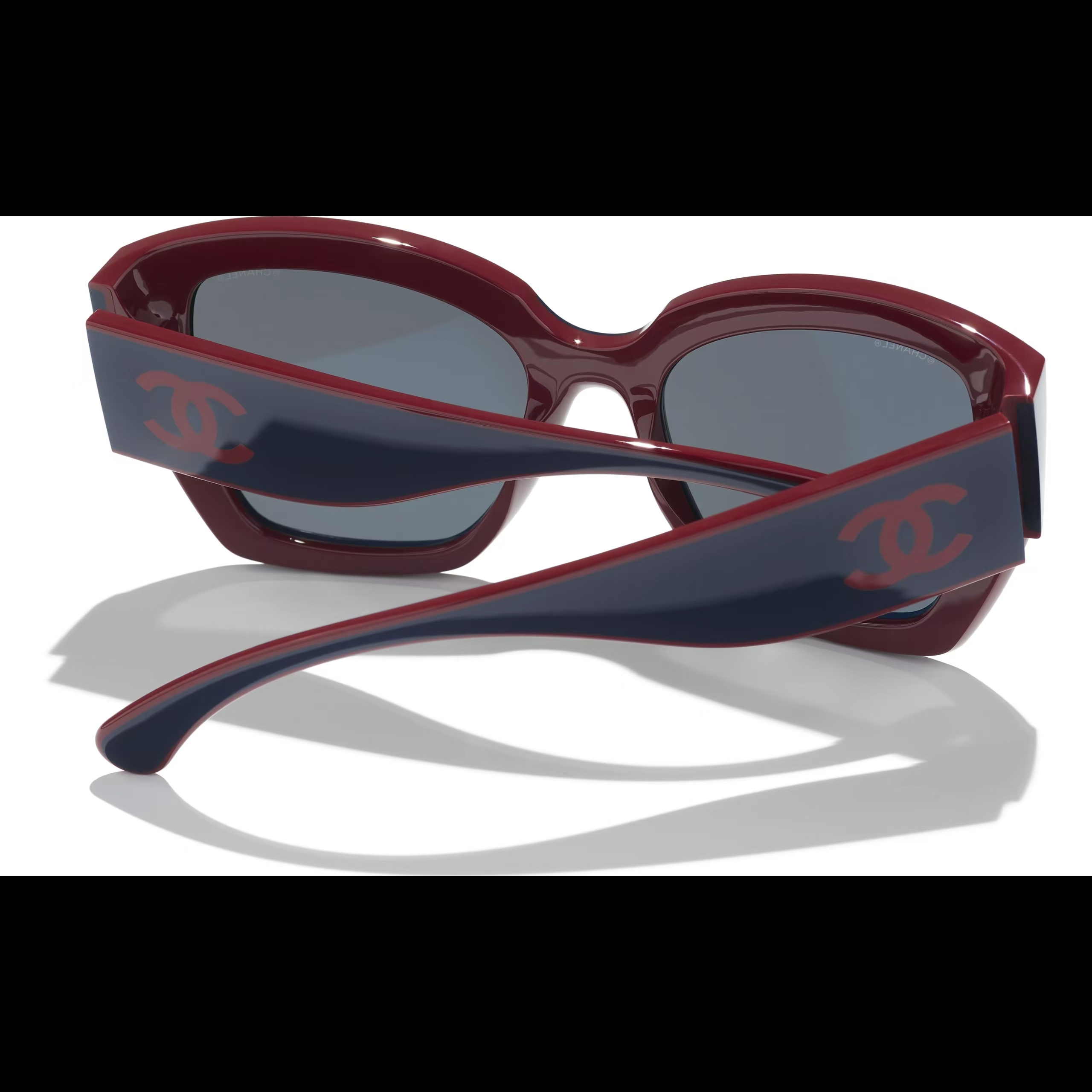 CHANEL-Oval Sunglasses