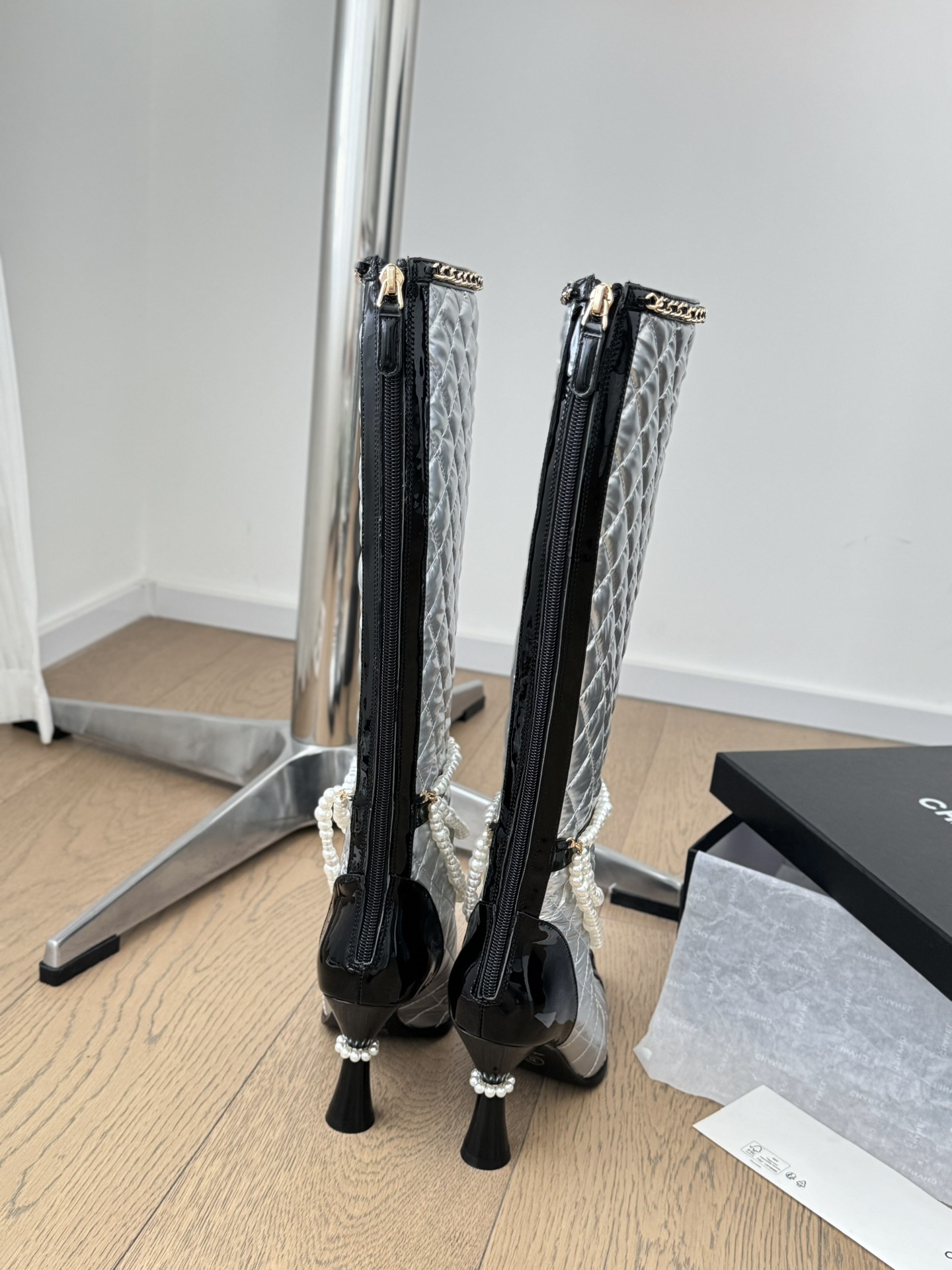 Chane* new autumn/winter boots-white