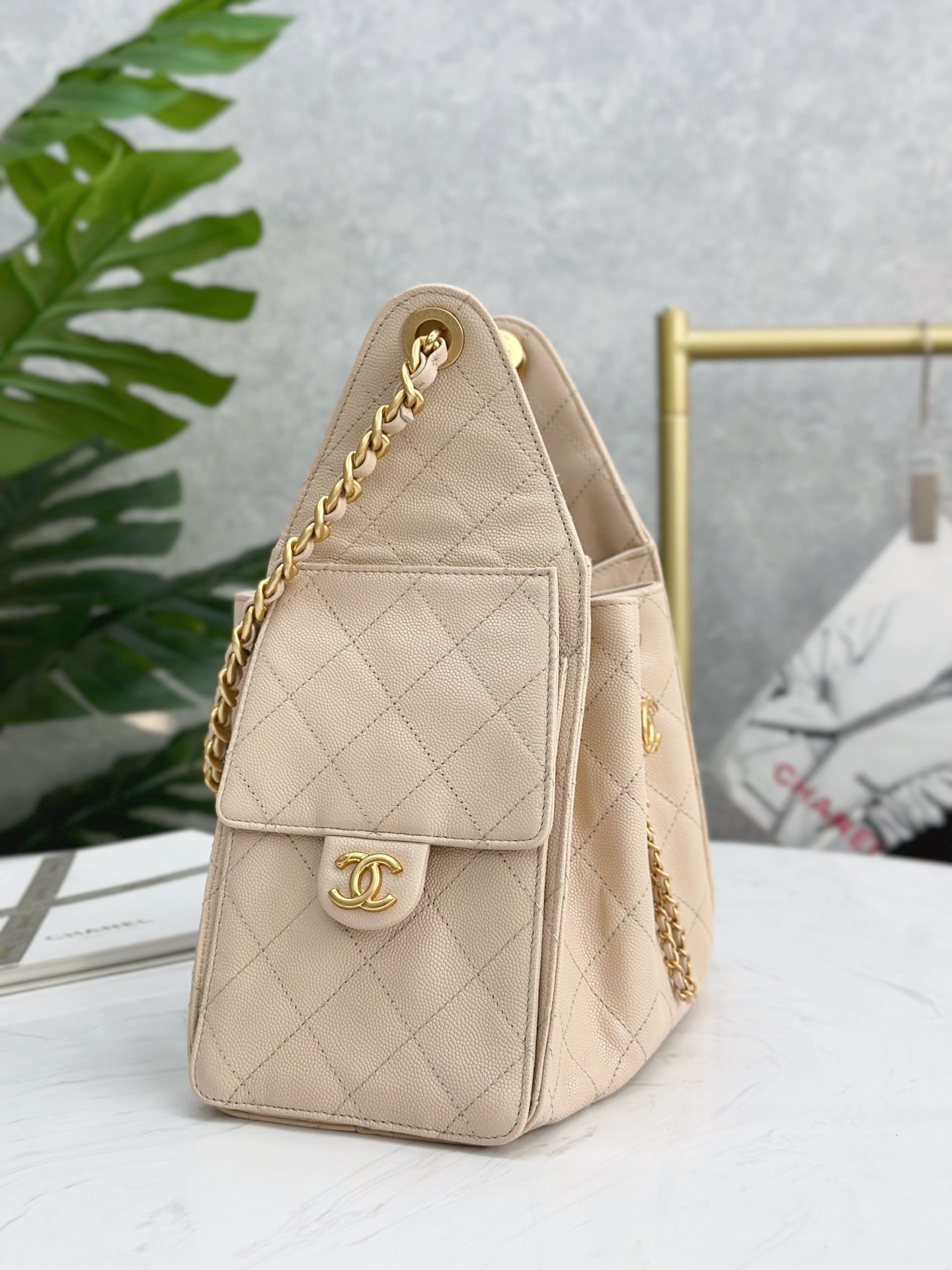 Chanel 25C New Quilted Leather Hobo Bag