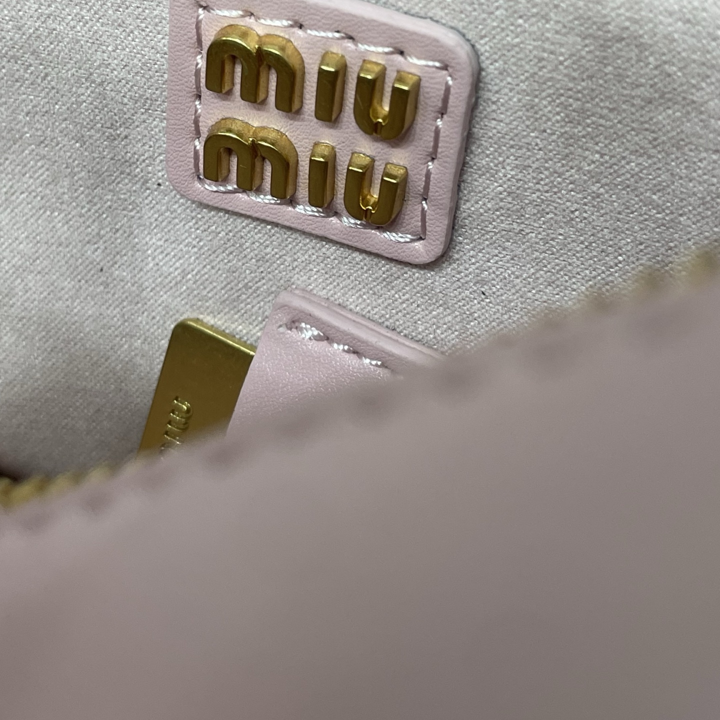 MIU MIU New Baguette Bag
