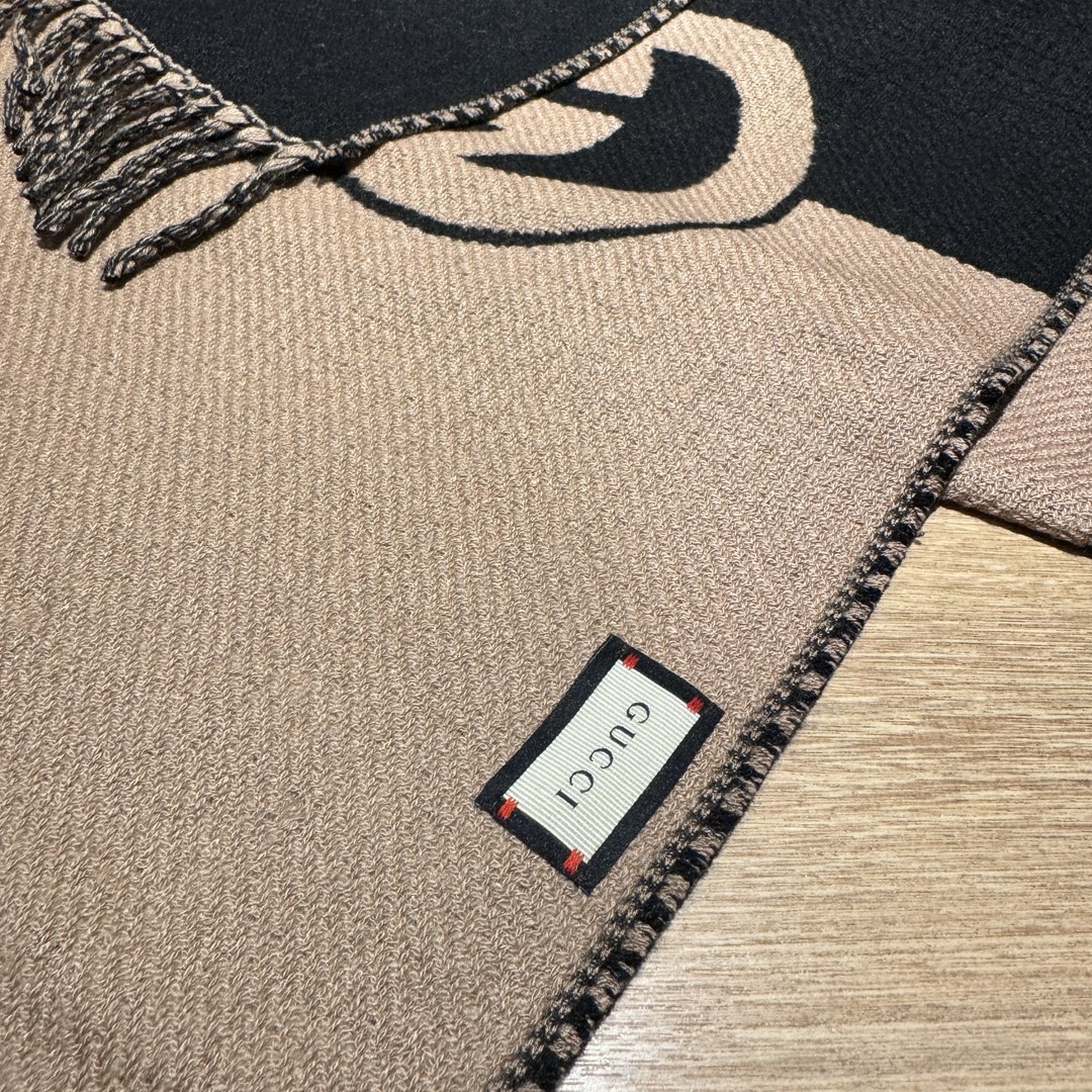 high version 2024 𝑮𝒖𝒄𝒄𝒊 peak