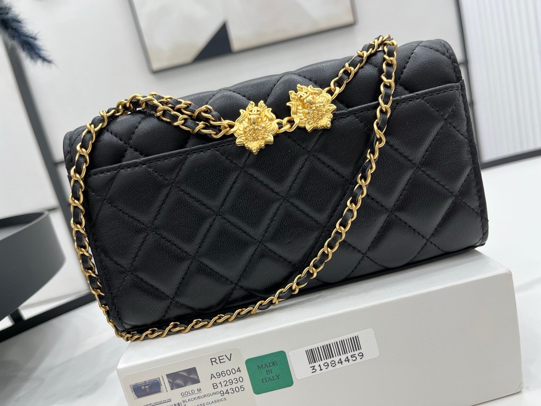 Chanel 23P Lion Head Quilted Flap Bag