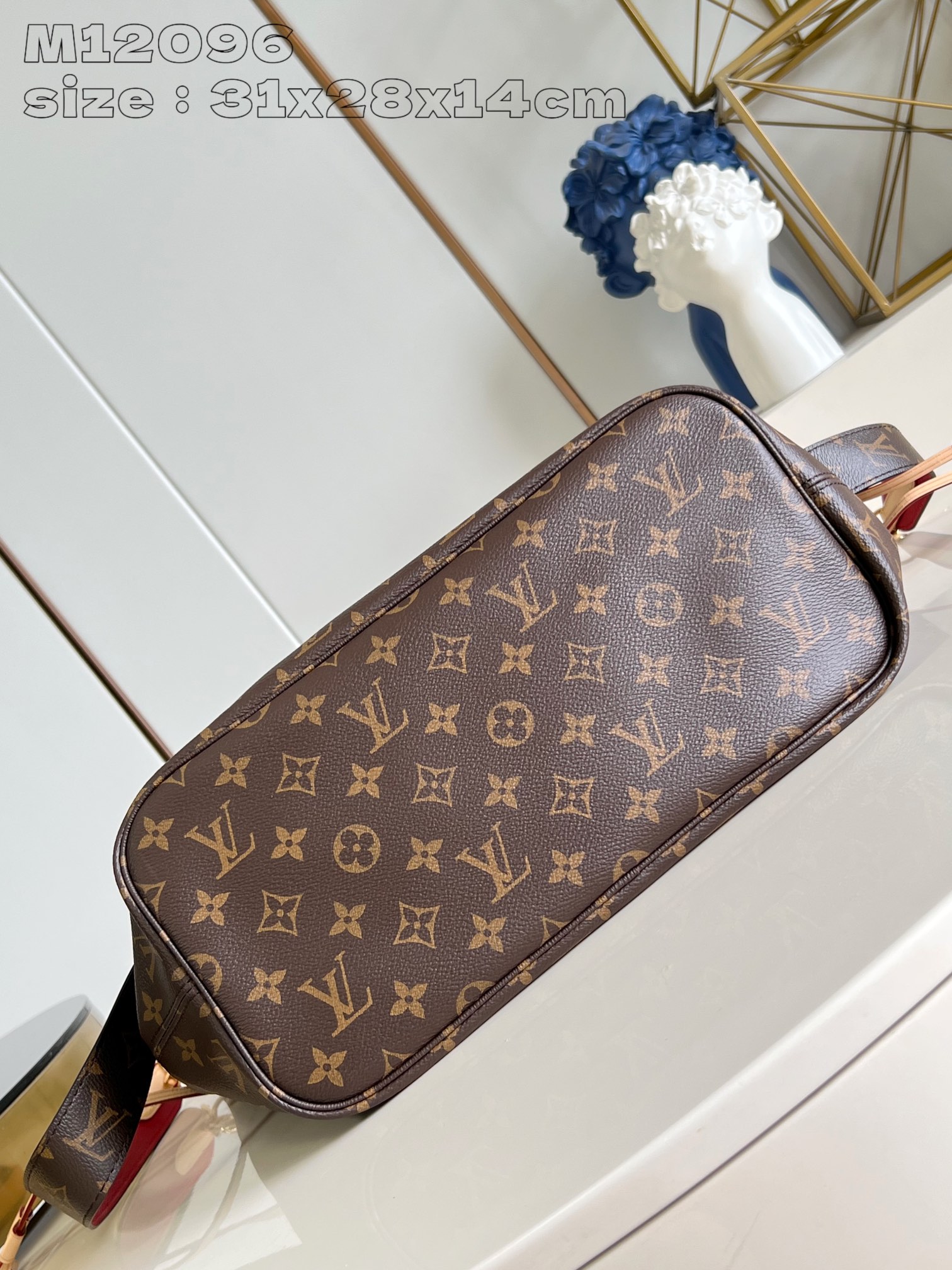M12096 New Reversible Neverfull Bandoulière Inside Out MM