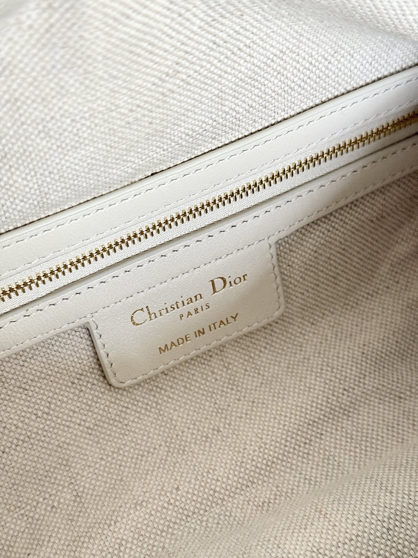 D-Journey Bag in Crinkled Calfskin