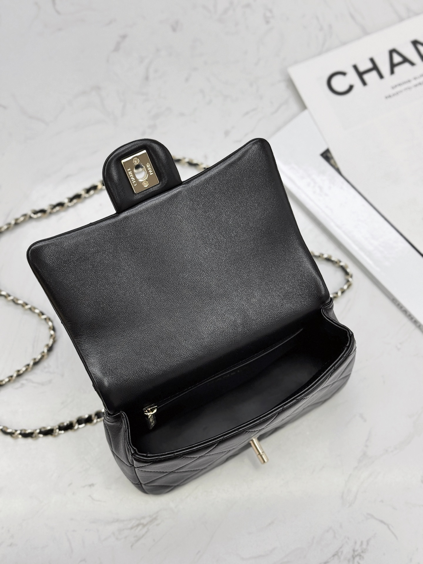 Chanel 25P Handle Mini Flap Bag