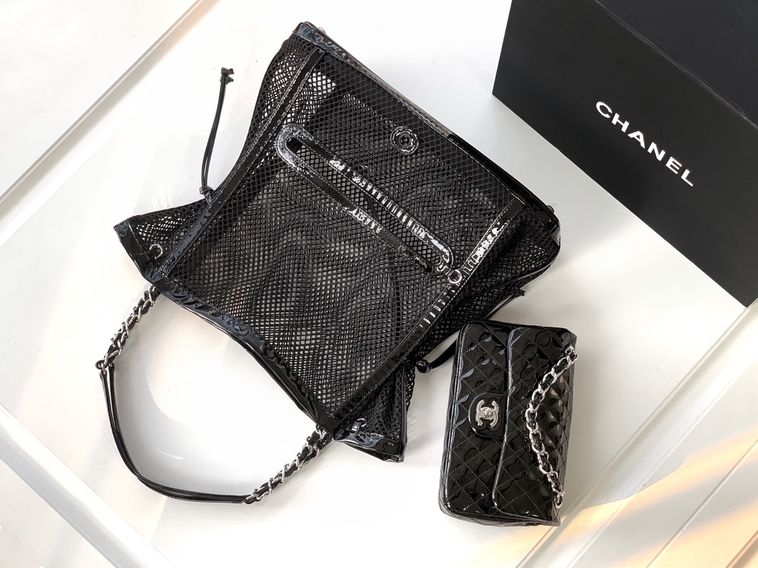 Chanel-architectural mesh