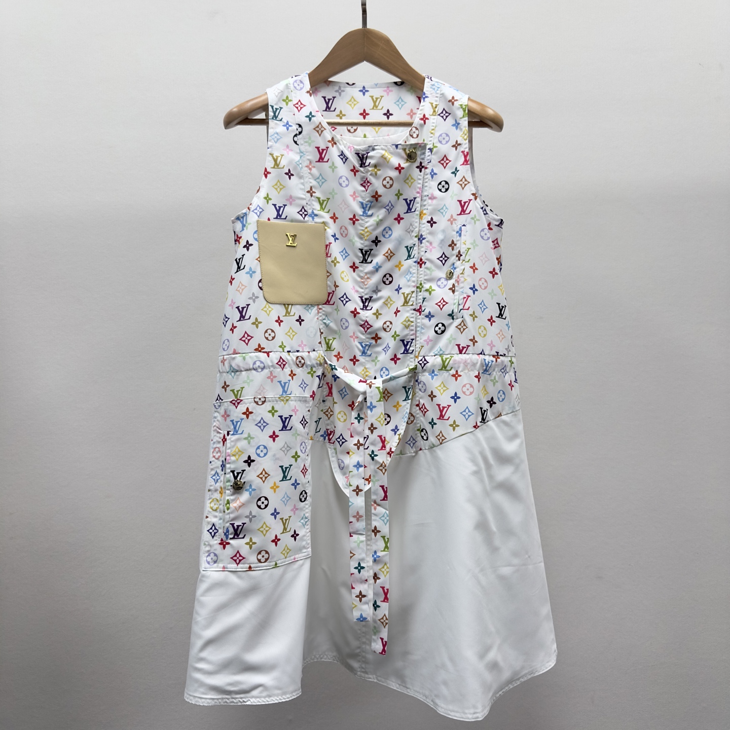 LV High-Waisted Sleeveless Printed Dress｜2025 Spring/Summer Trend