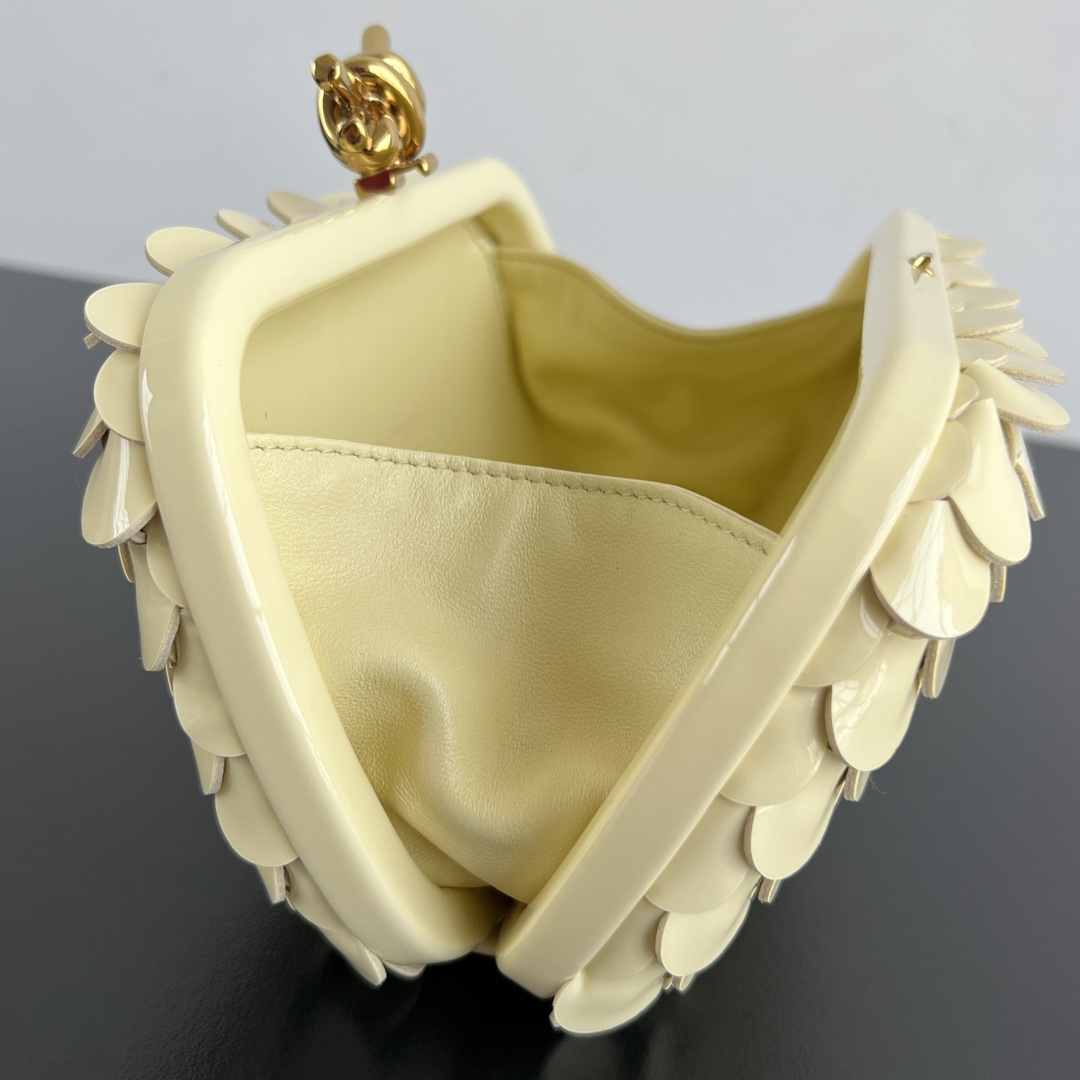 Bv Kont Petal Evening Bag 795095