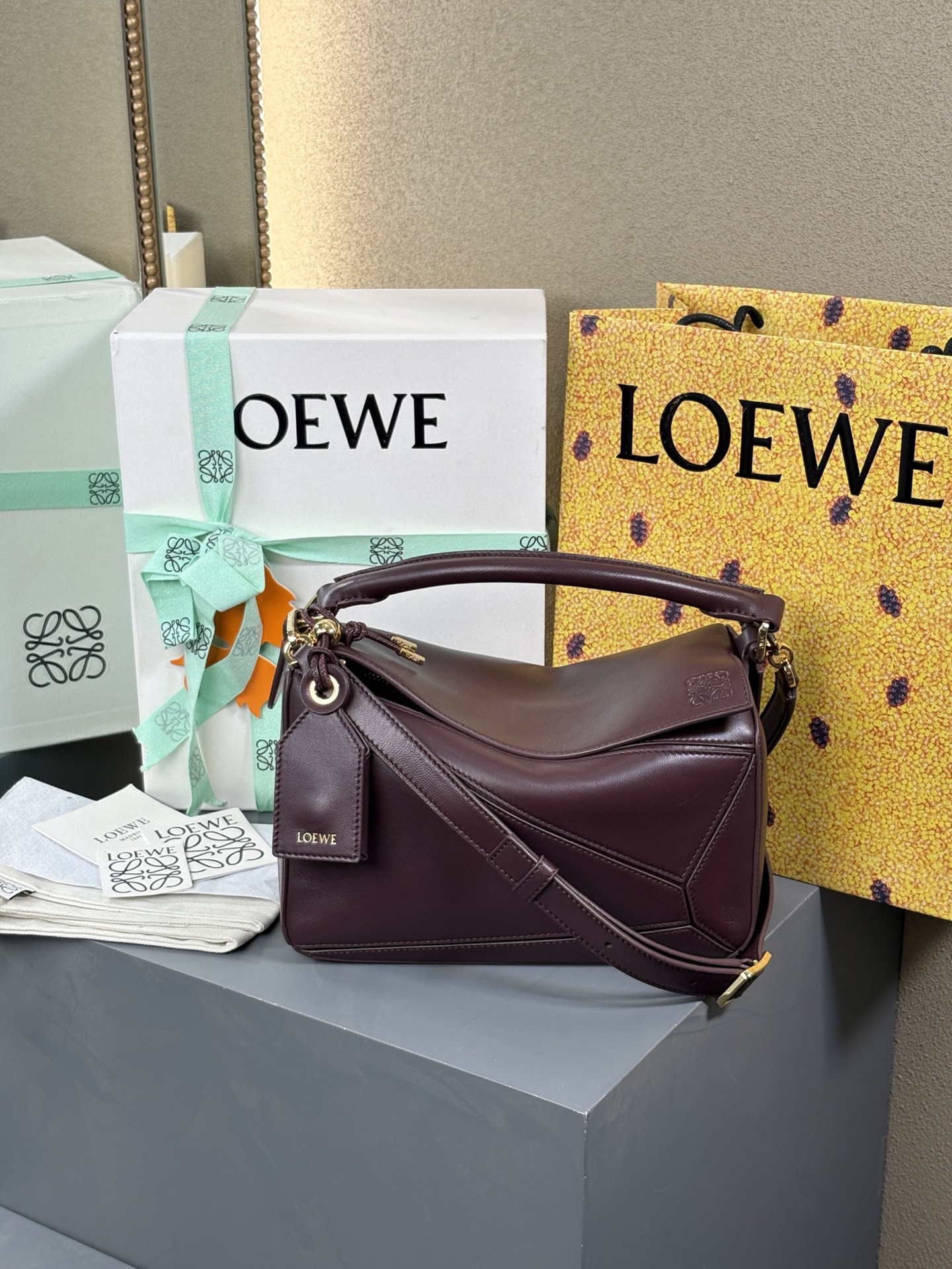 Loewe Puzzle bag in nappa lambskin-small