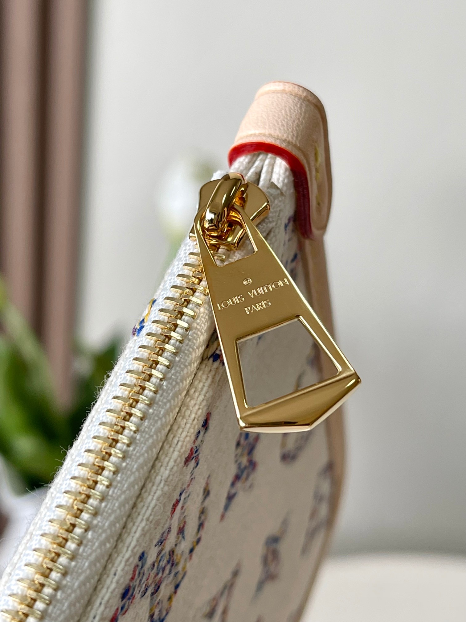 Louis Vuitton M24707 CarryAll PM Beige