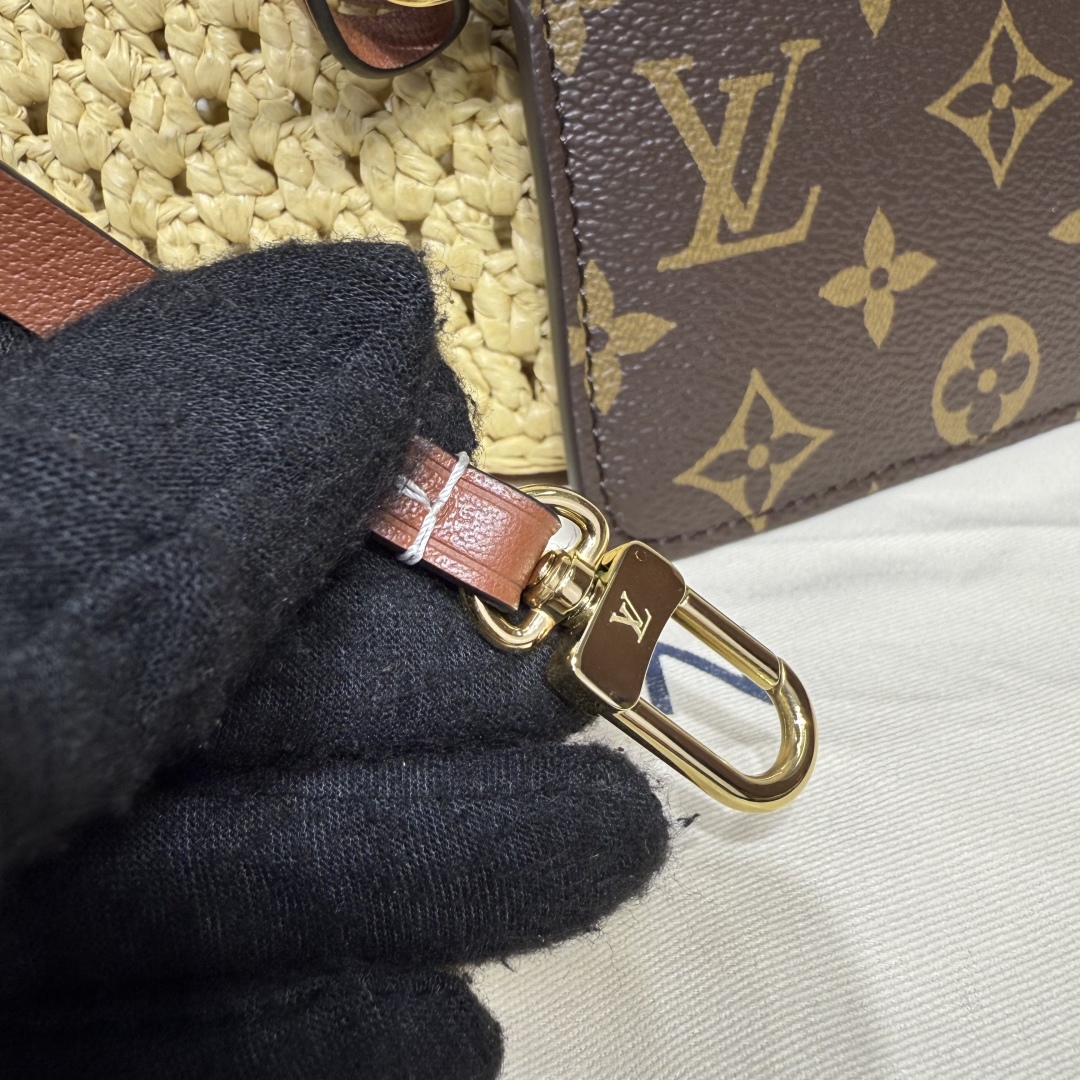 Louis Vuitton All In BB Bag – M14217