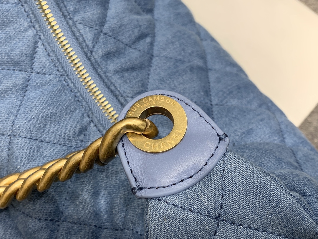 Chanel-2025-Denim Inspired Hobo Bag