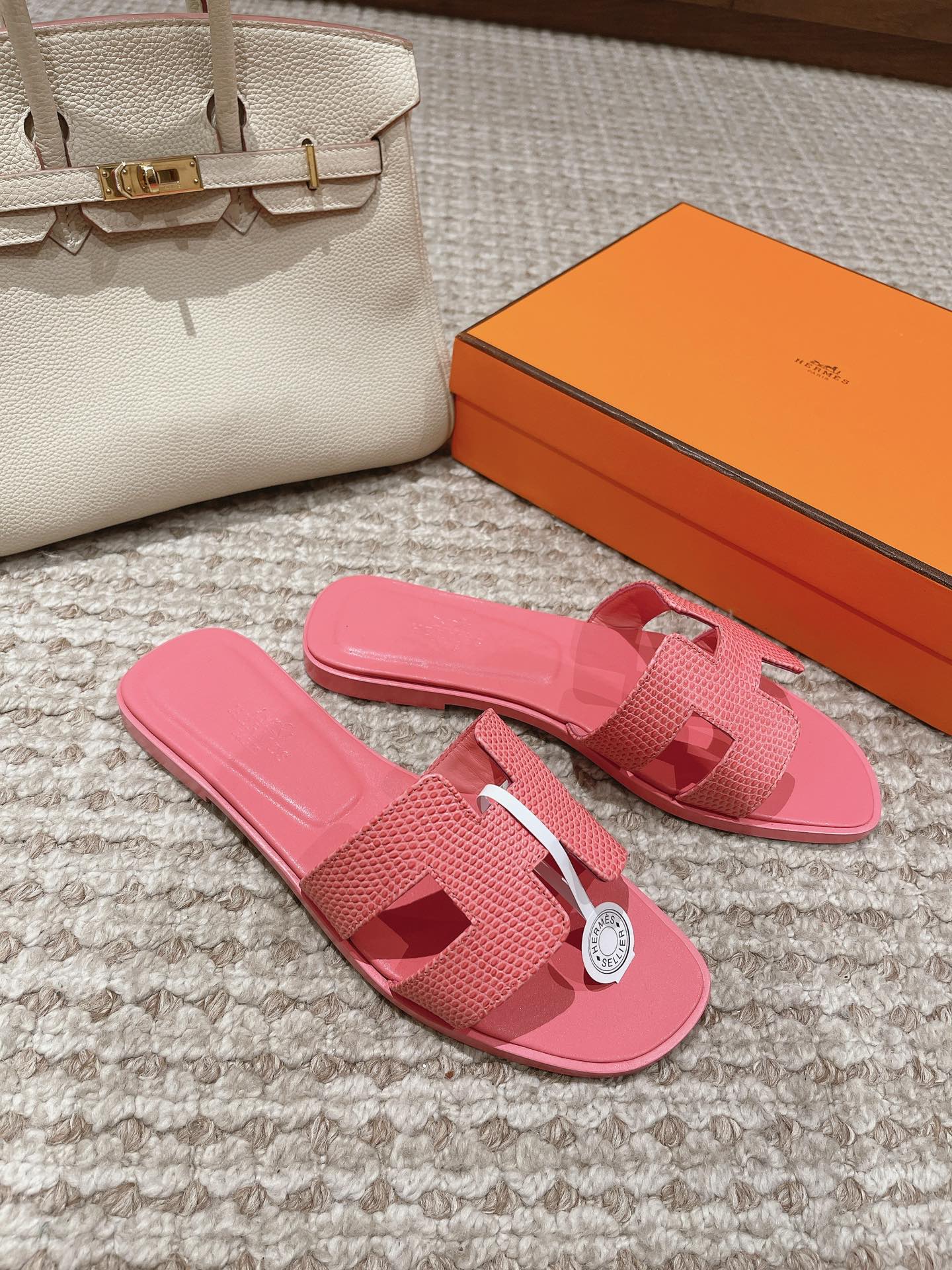 Hermès lizard print sandals-pink