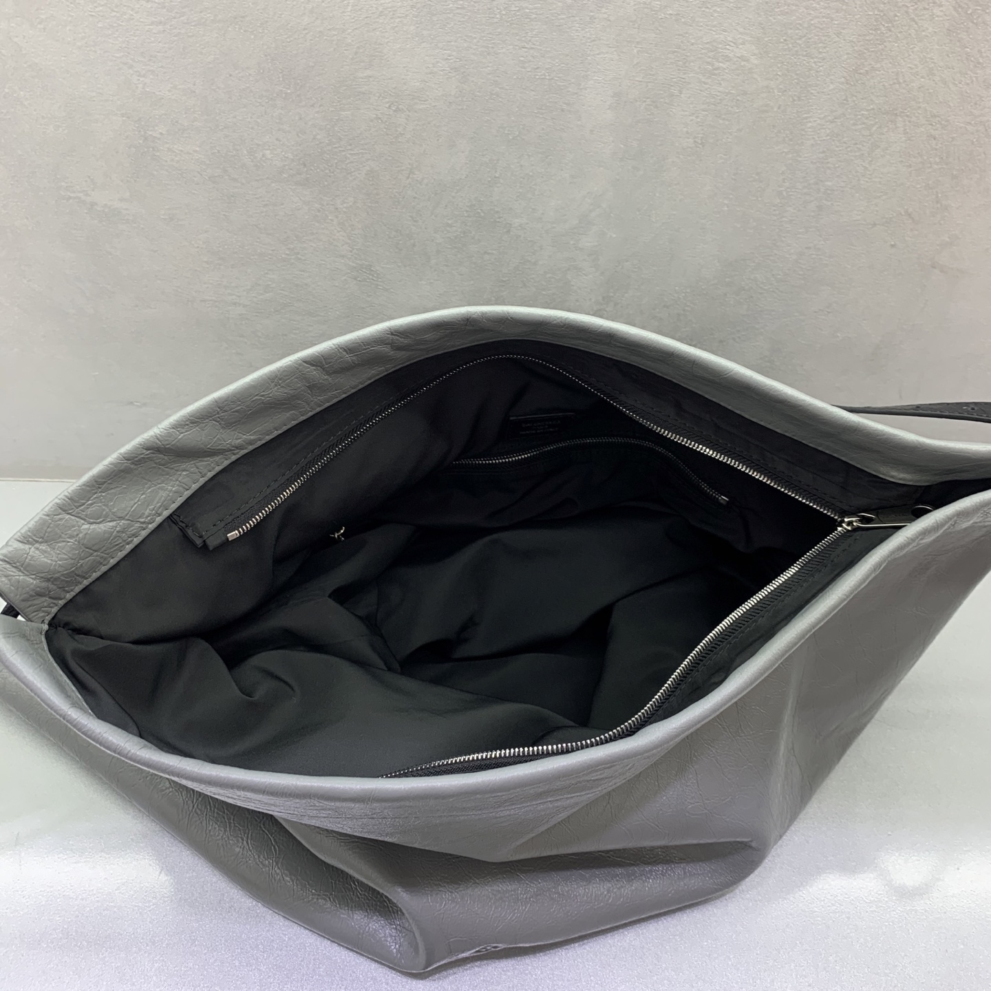 Balenciaga Dust tote bag-grey