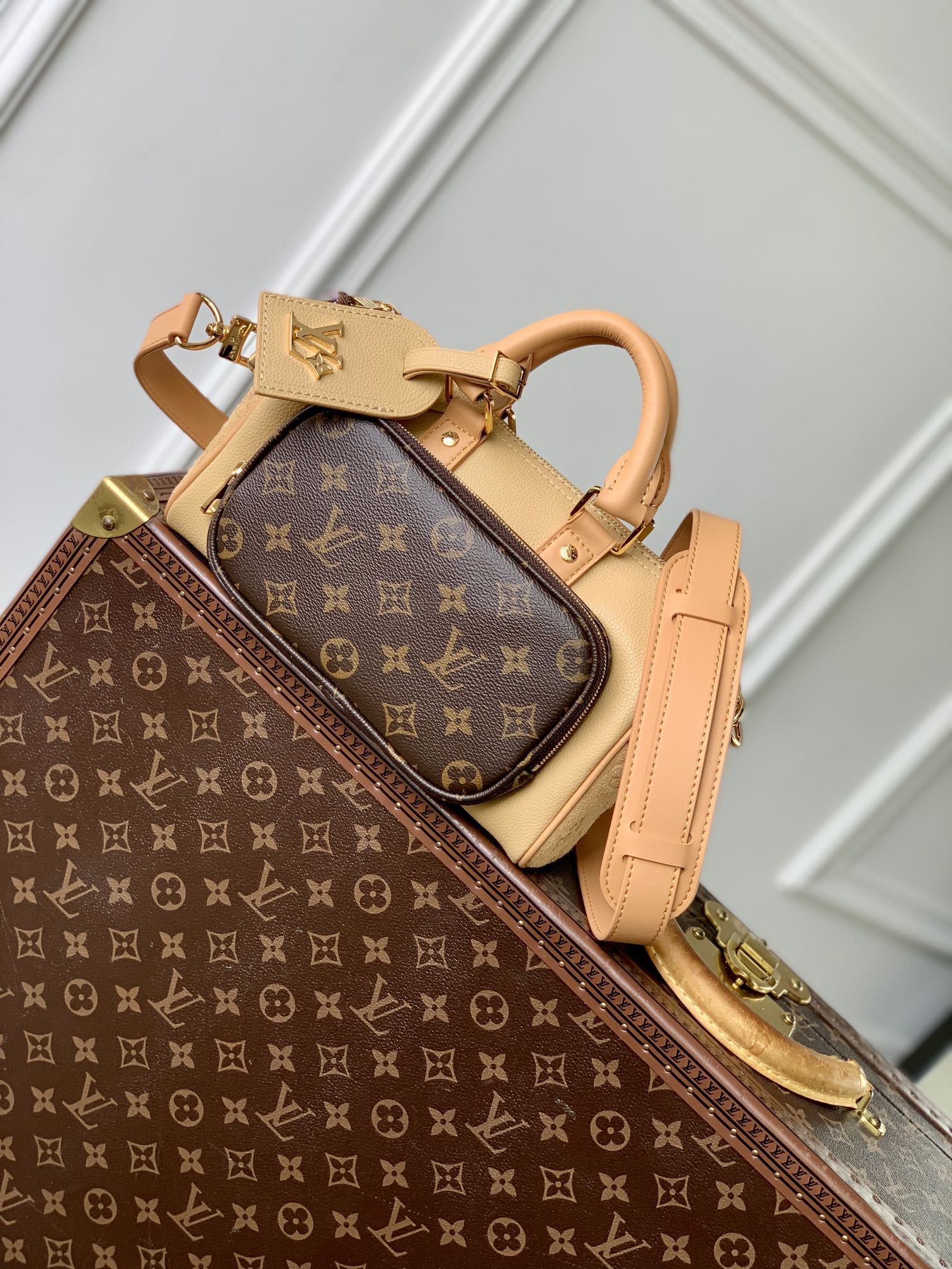 LV-M12627-Keepall Bandouliere 25 bag