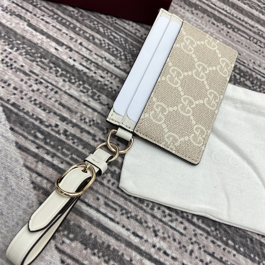 GG Emblem card case with strap-819121