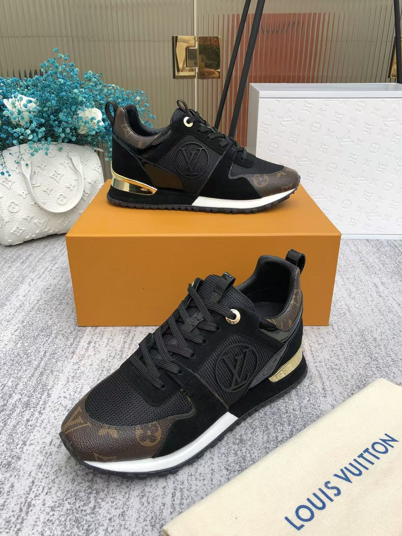 LV-Run Away Sneaker-1A3CW4